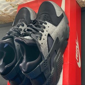 Nike Air Huarache Run PRM